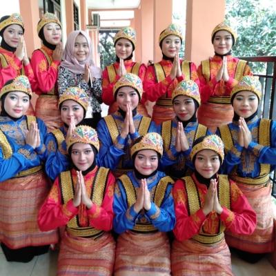 Ratoh Jaroe - Lomba Taranti SMAN 3 Depok